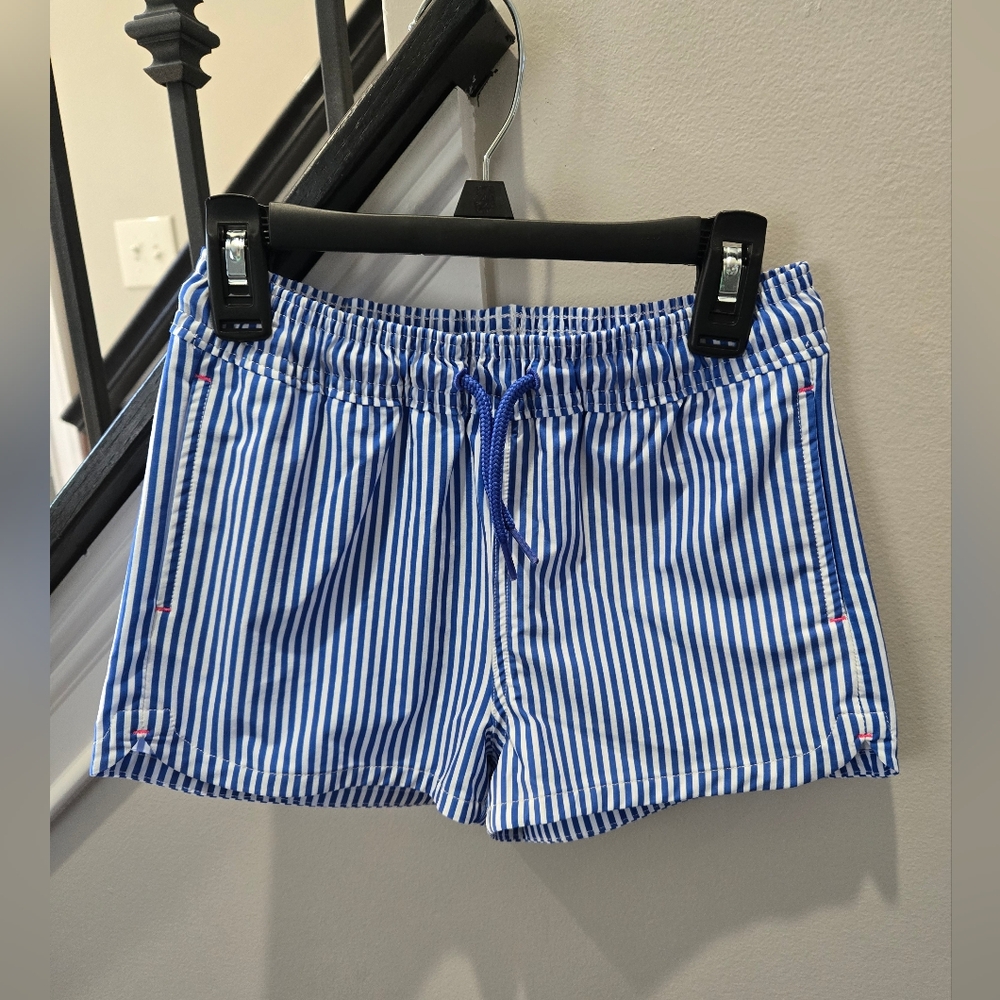 Vineyard Vines Girls Blue and White Striped Shorts, Size 7/8